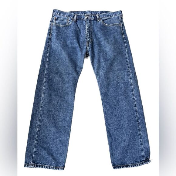 Levi’s Men’s 90’s Vintage Medium Wash Straight Leg Jeans (W:38 L:30) - Picture 1 of 11